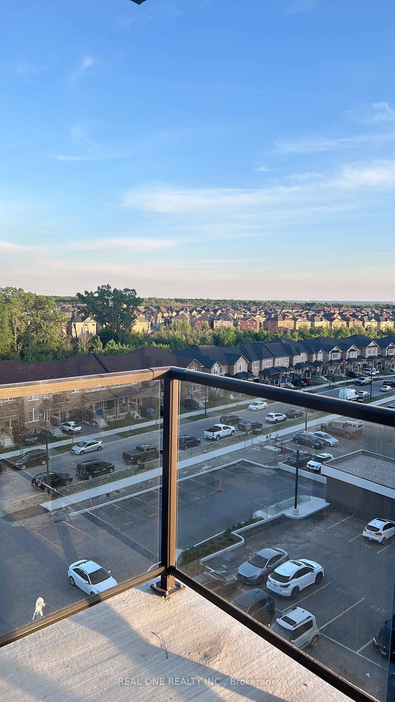 614-470 Dundas Street E, Hamilton, ON, L8B 2A6