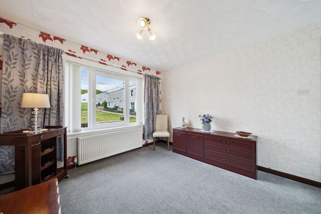 Additional image 9 of 3 bed semi-detached house for sale35 Craigrownie Gardens, Kilcreggan G84