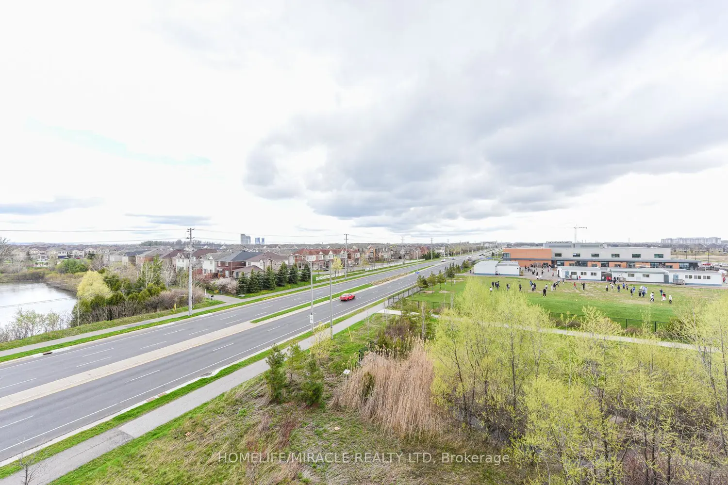 Additional image 17 of 1105 Leger Way 421