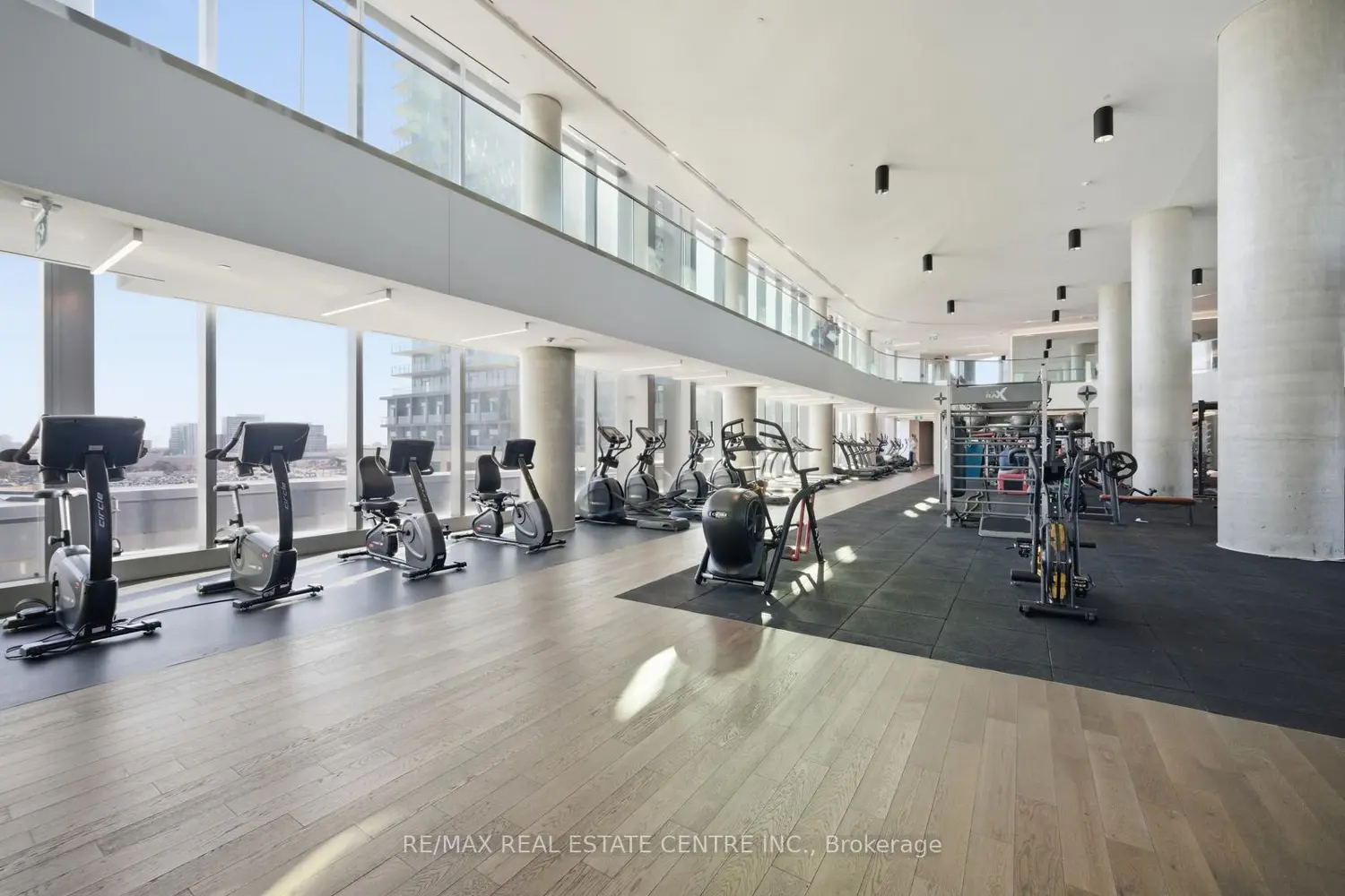 Additional image 15 of 1000 Portage Parkway 3603