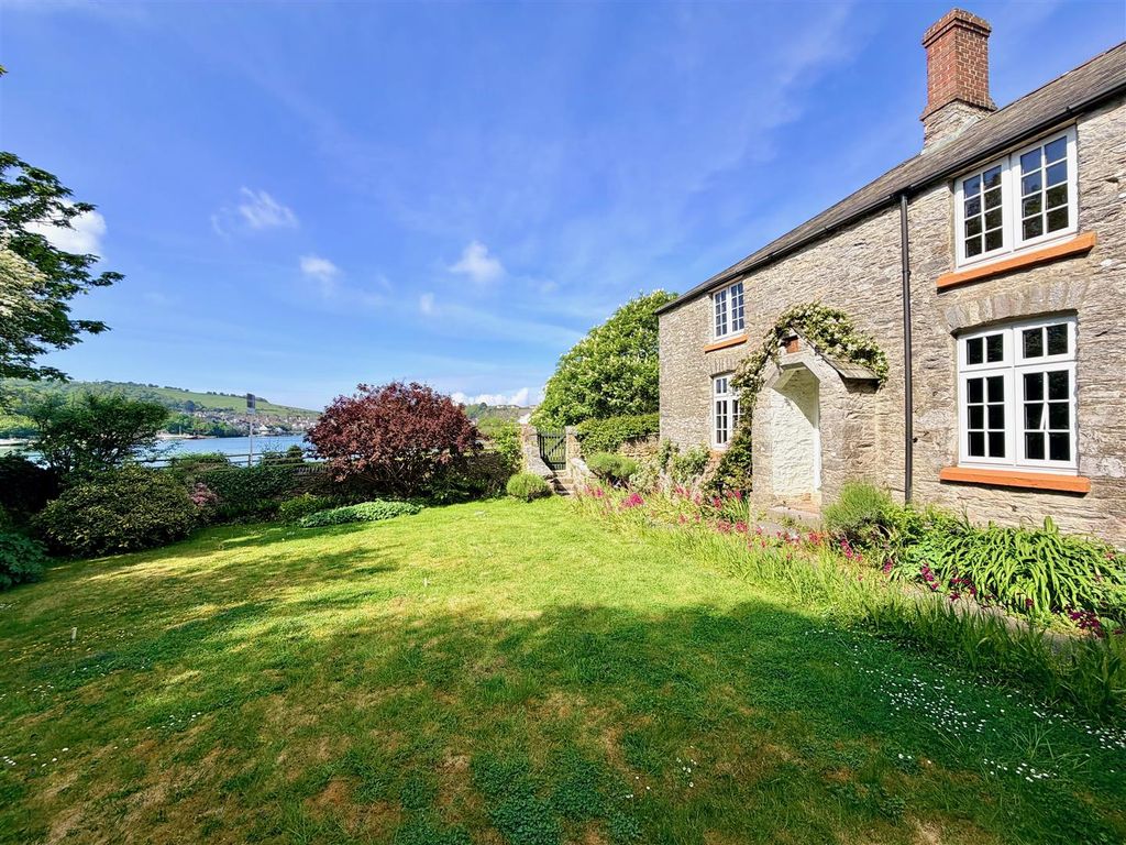 Additional image 57 of 6 bed cottage for saleOreston, Plymouth PL9