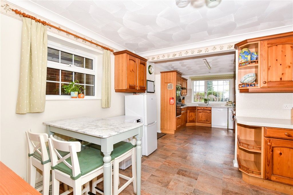 Additional image 8 of 5 bed detached house for saleButchers Lane, Mereworth, Maidstone, Kent ME18