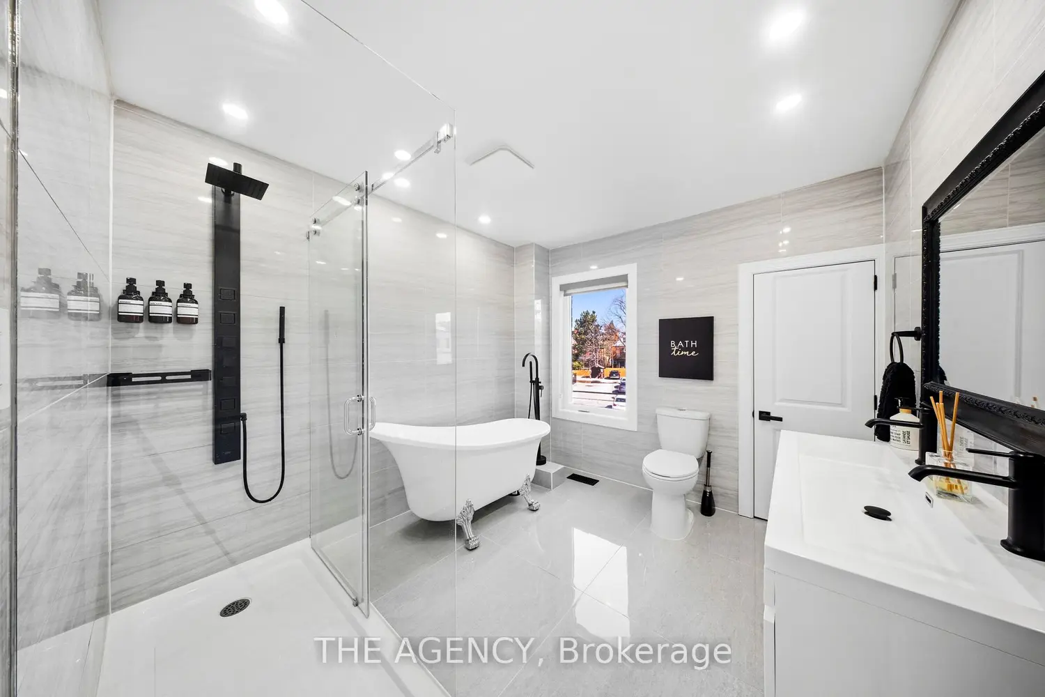 Additional image 10 of 273 Stinson Crescent
