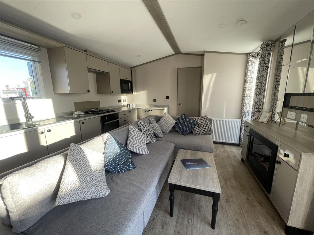 Additional image 6 of 3 bed mobile/park home for saleMonkton Street, Monkton, Ramsgate CT12