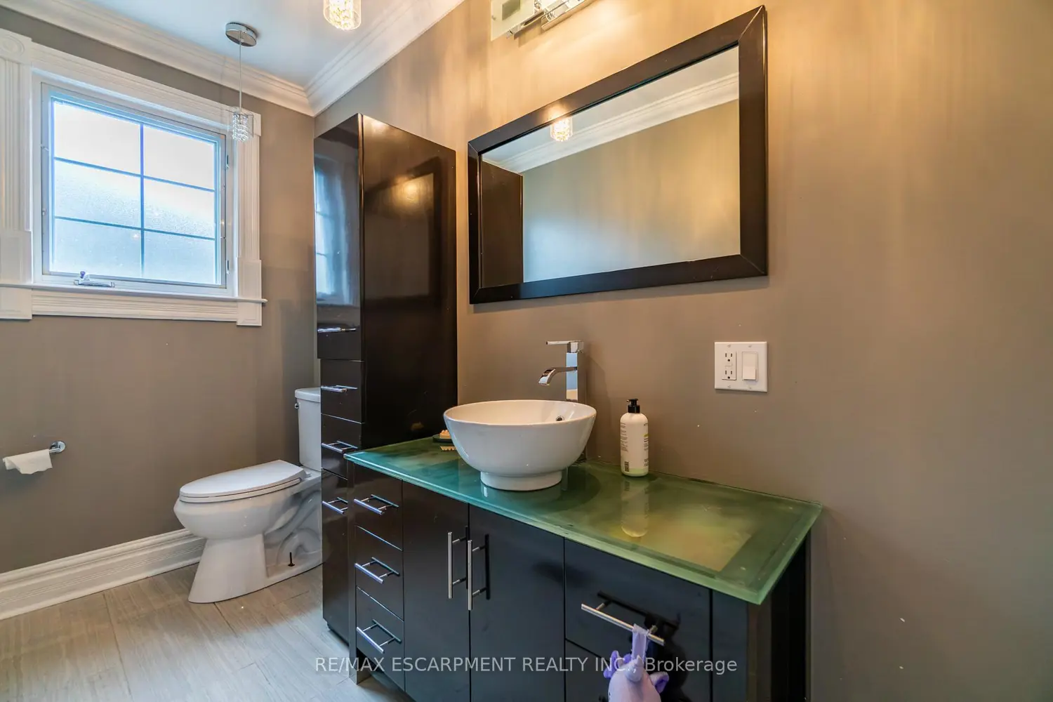 Additional image 6 of 5349 Bromley Road