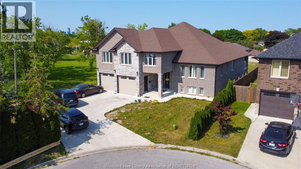 1484 Rankin , Windsor, ON, N9B3V6