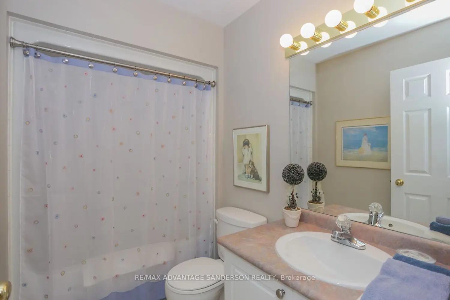 Additional image 14 of 1796 Gainsborough Road