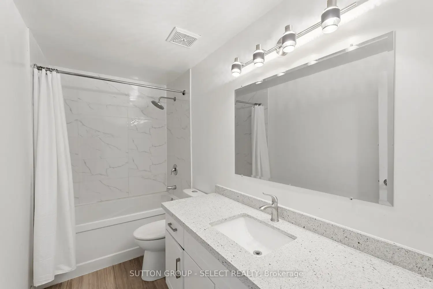 Additional image 10 of 51 Sholto Drive 24