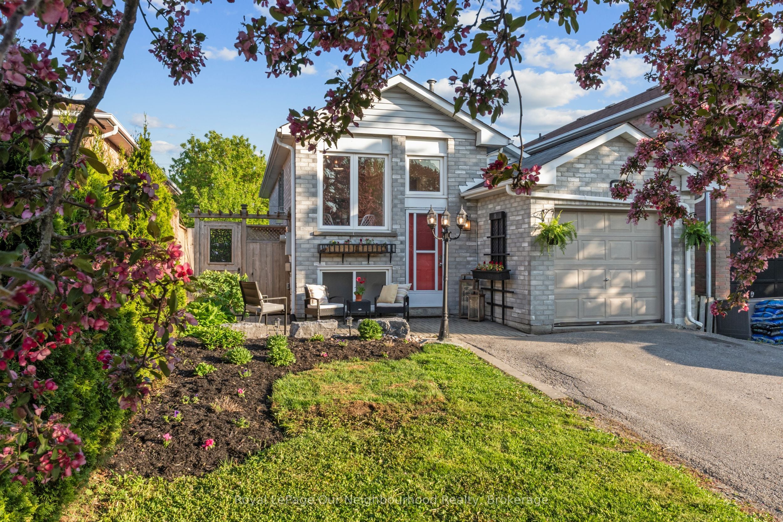 Additional image 2 of 42 Glanville Crescent, Clarington, ON, L1C 4L7