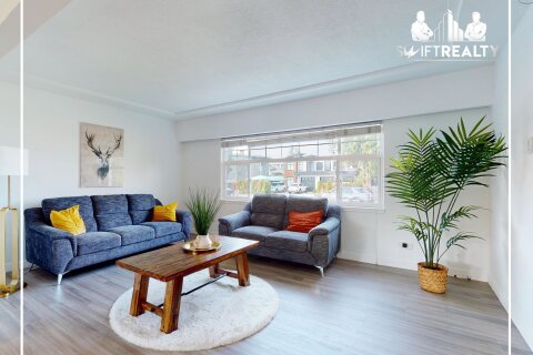 Additional image 8 of 7429 Canada Way, Burnaby, BC, V3N 3J7