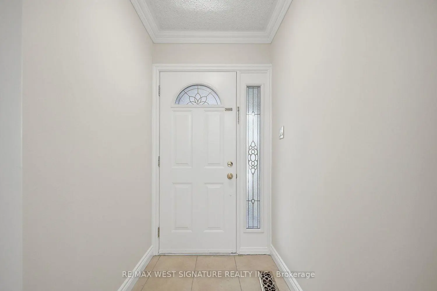 36 Windsor Road photo 2