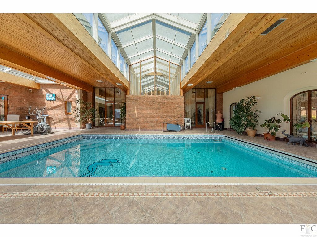 Additional image 3 of 6 bed detached house for saleKnighton Grange Road, Leicester LE2
