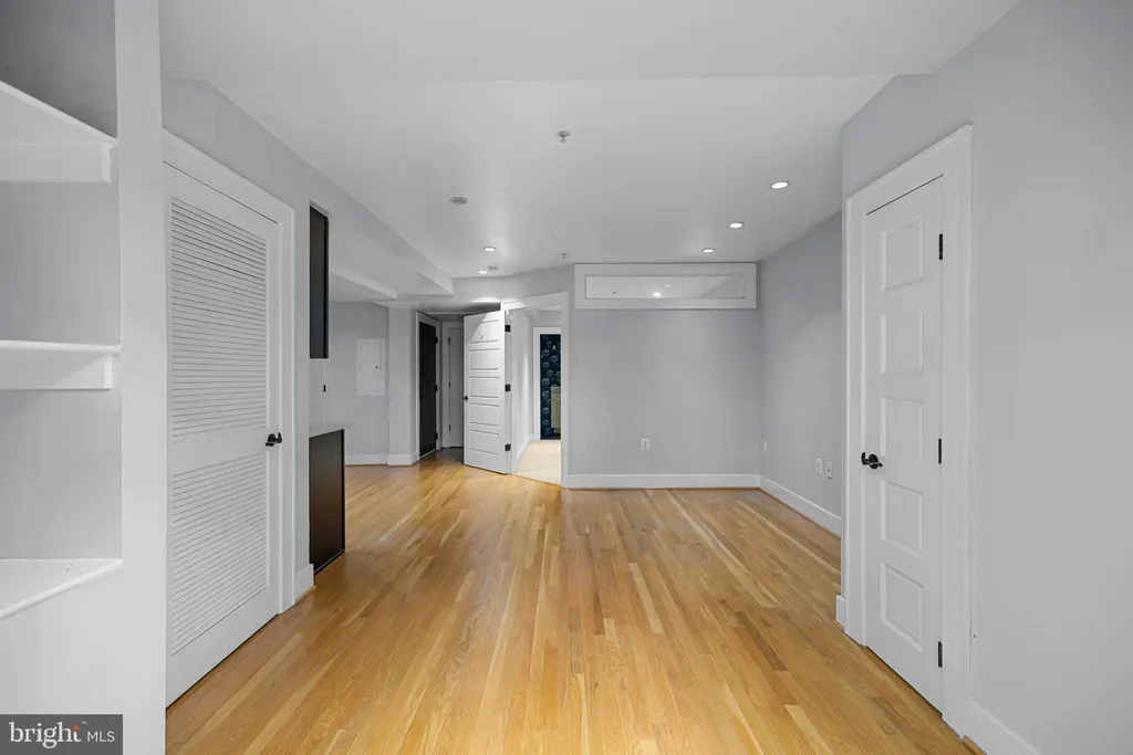 Additional image 10 of 1109 M Street NW Unit 1, Washington, DC 20005