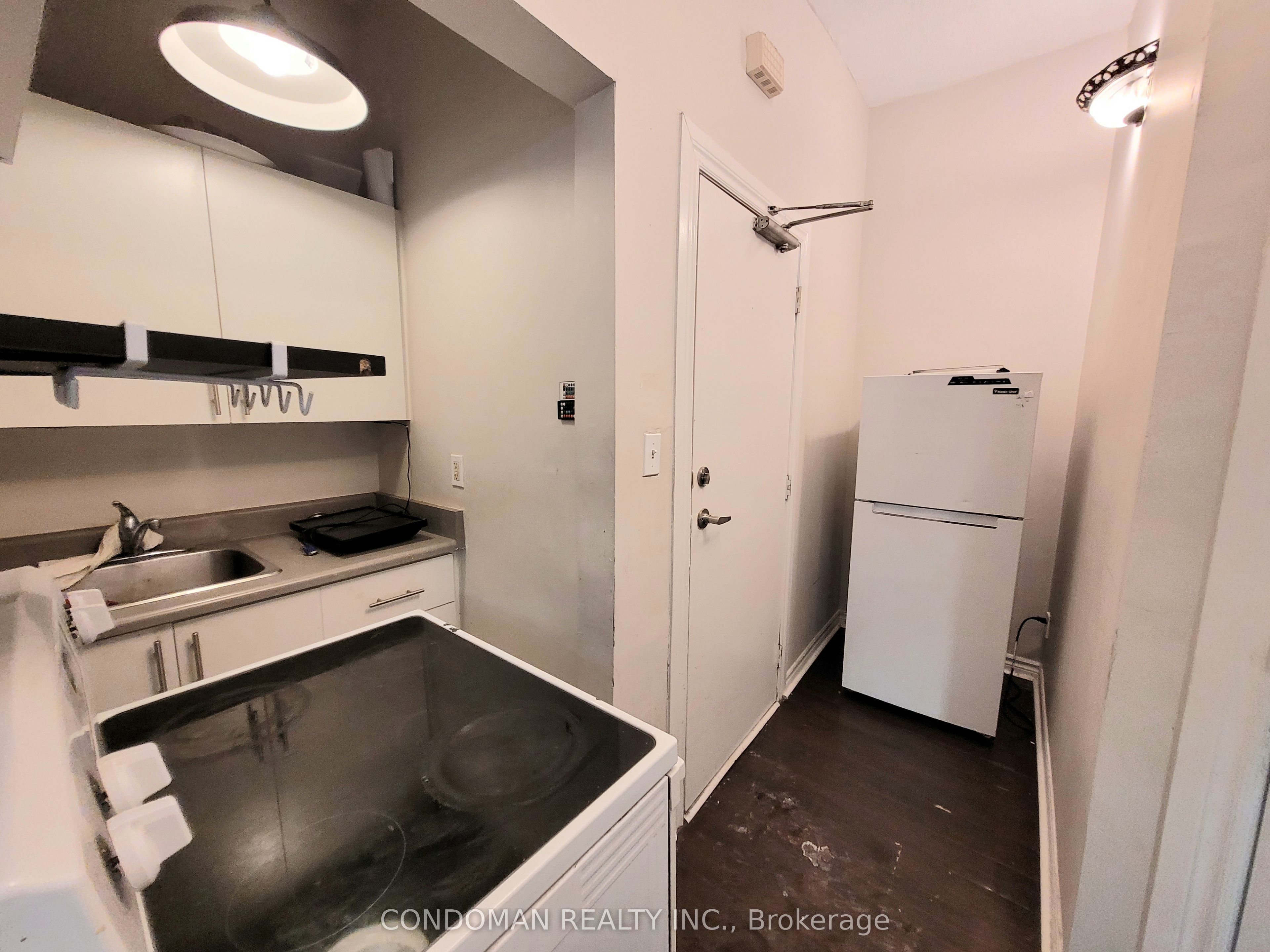Additional image 4 of 4-135 John Street S, Hamilton, ON, L8N 2C3