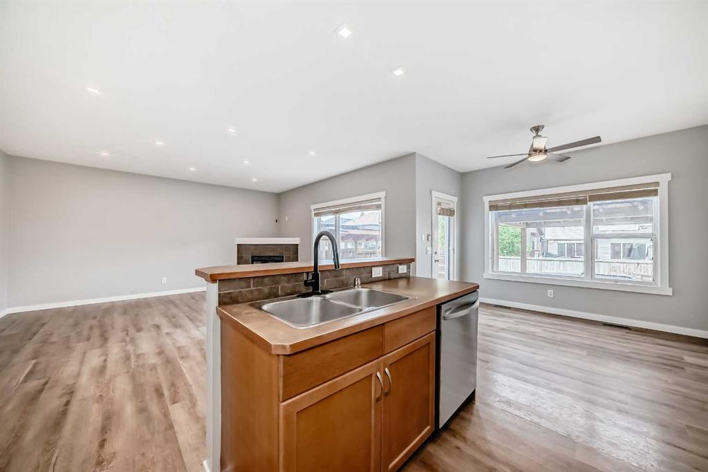 Additional image 6 of 32 Copperleaf Way SE, Calgary, AB, T2Z 0H8