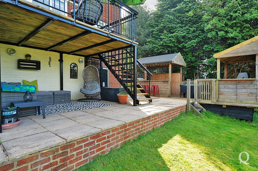 Additional image 26 of 5 bed detached house for saleStockers Hill, Rodmersham, Sittingbourne, Kent ME9
