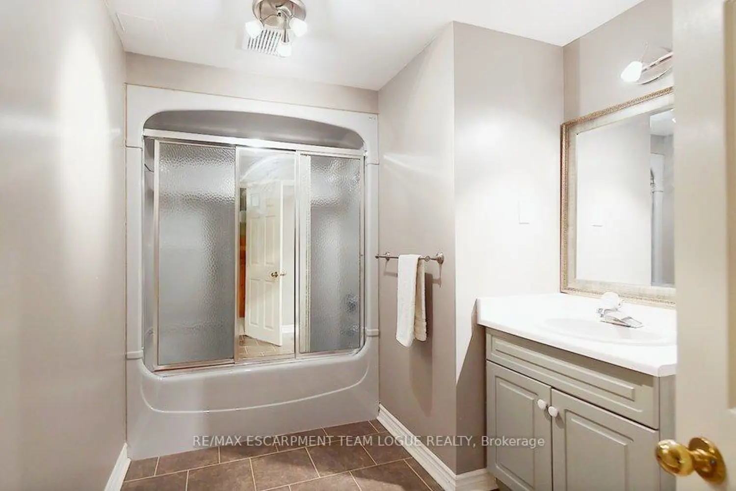 Additional image 16 of 4184 Millcroft Park Drive