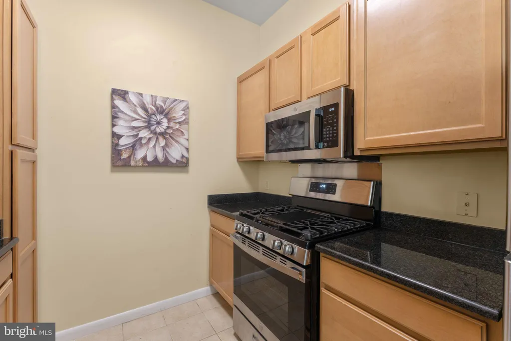 Additional image 7 of 355 I Street SW Unit S104, Washington, DC 20024