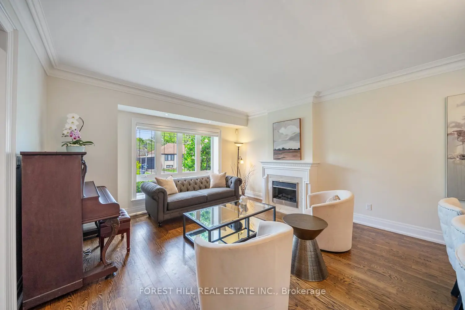 109 Dell Park Avenue photo 2