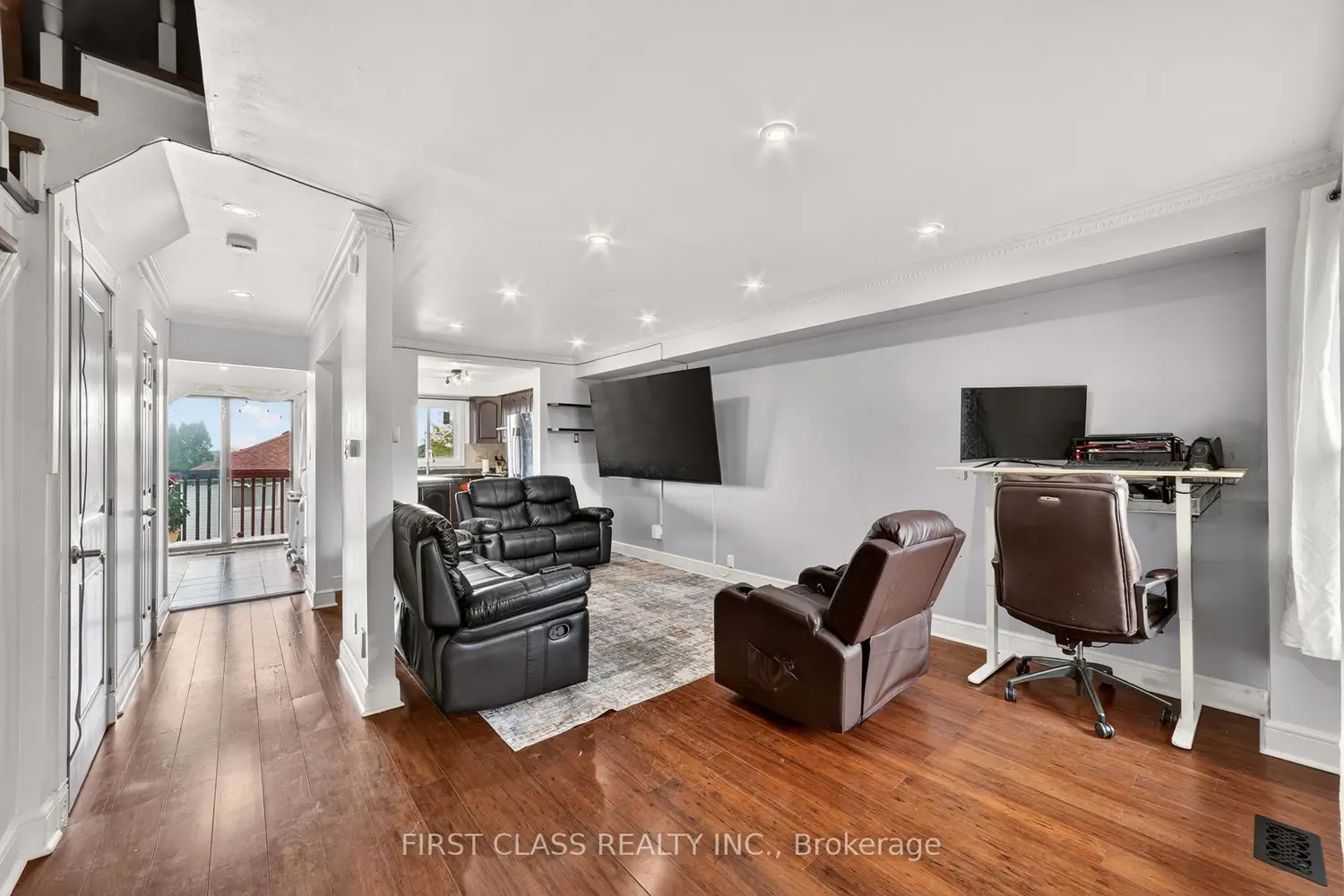 Additional image 3 of 2109 Denby Drive