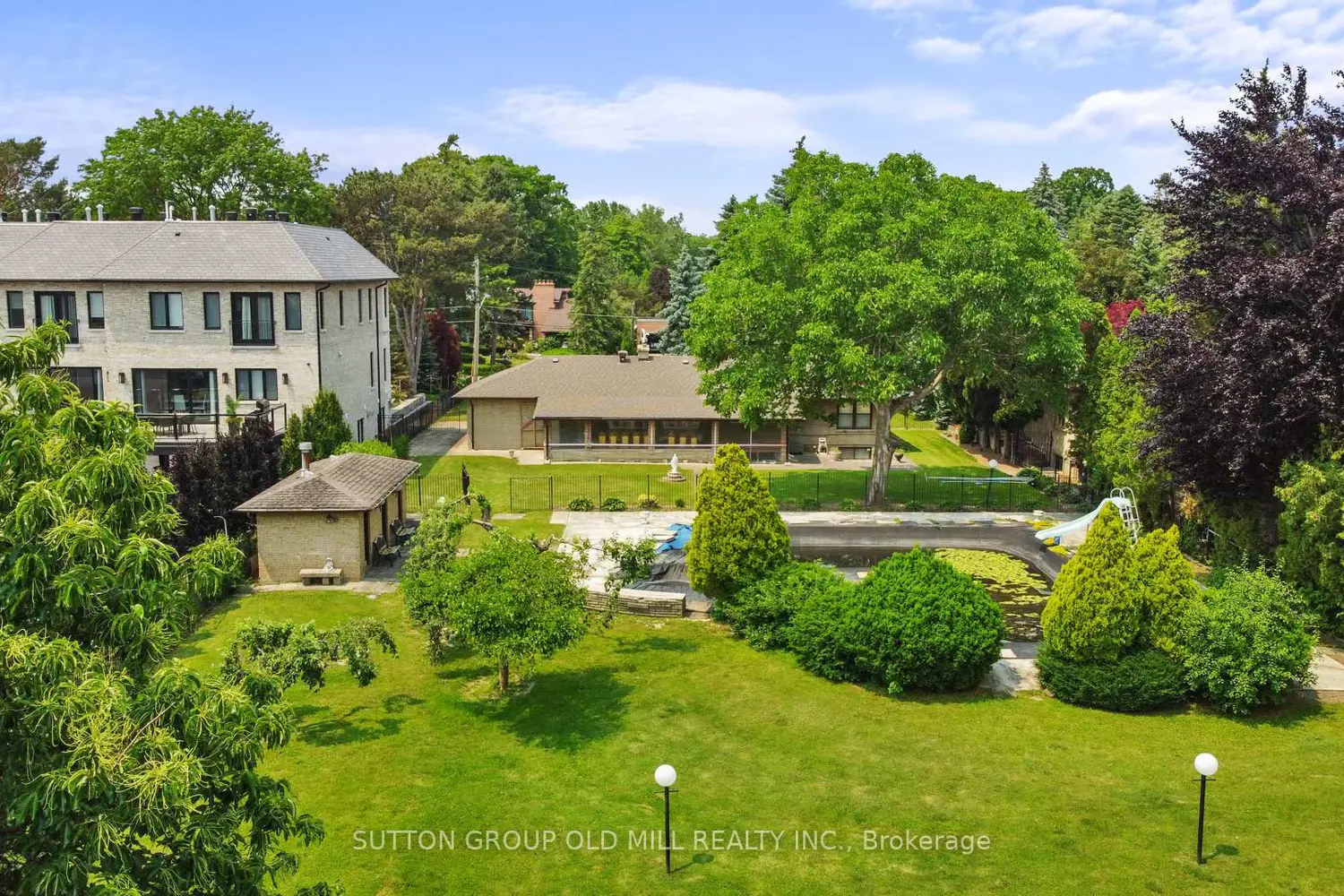 9 Westmount Park Road photo 4