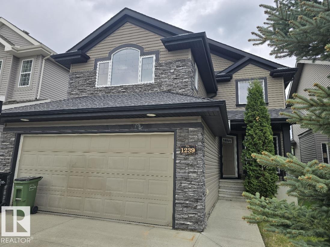 1239 Mckinney Court NW, Edmonton, AB, T6R0B7