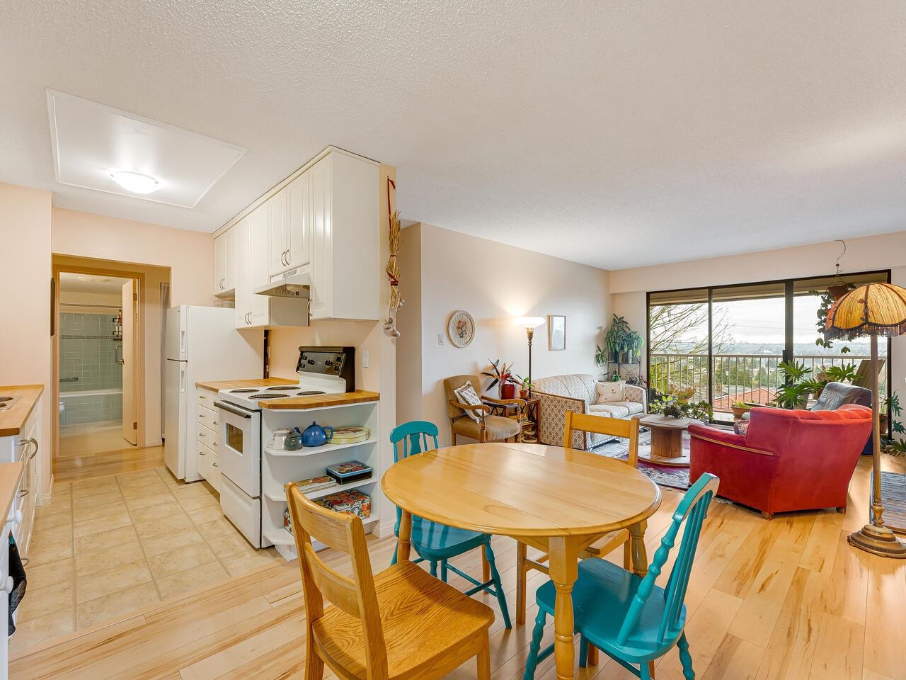 Additional image 6 of 307-5340 Hastings Street, Burnaby, BC, V5B 1R1