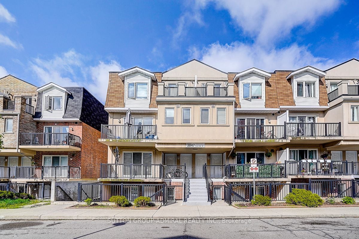 2057-3047 Finch Avenue W, Toronto, ON, M9M 0A5
