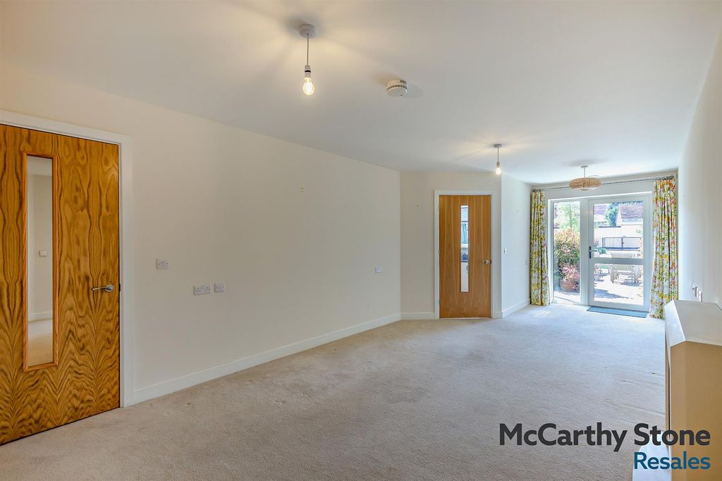 Additional image 10 of 2 bed flat for saleMonument Place, Endless Street, Salisbury SP1