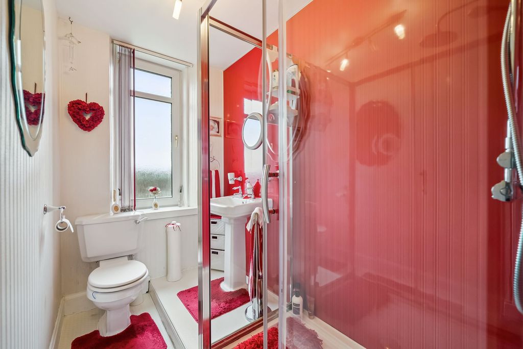 Additional image 14 of 2 bed flat for sale2/2, 4 Lorne Street, Helensburgh G84