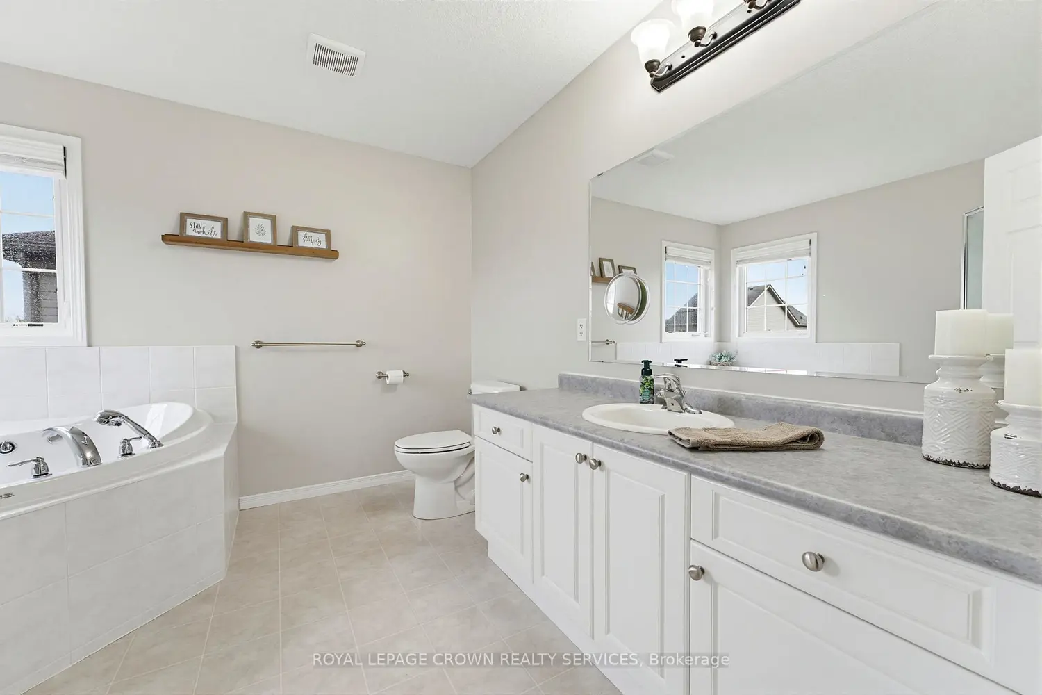 Additional image 11 of 740 Reid Crescent