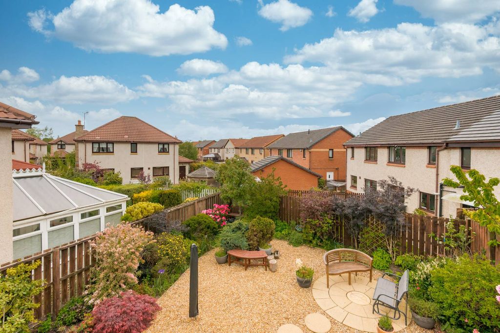 Additional image 32 of 3 bed detached house for sale65 Carnbee Park, Liberton, Edinburgh EH16