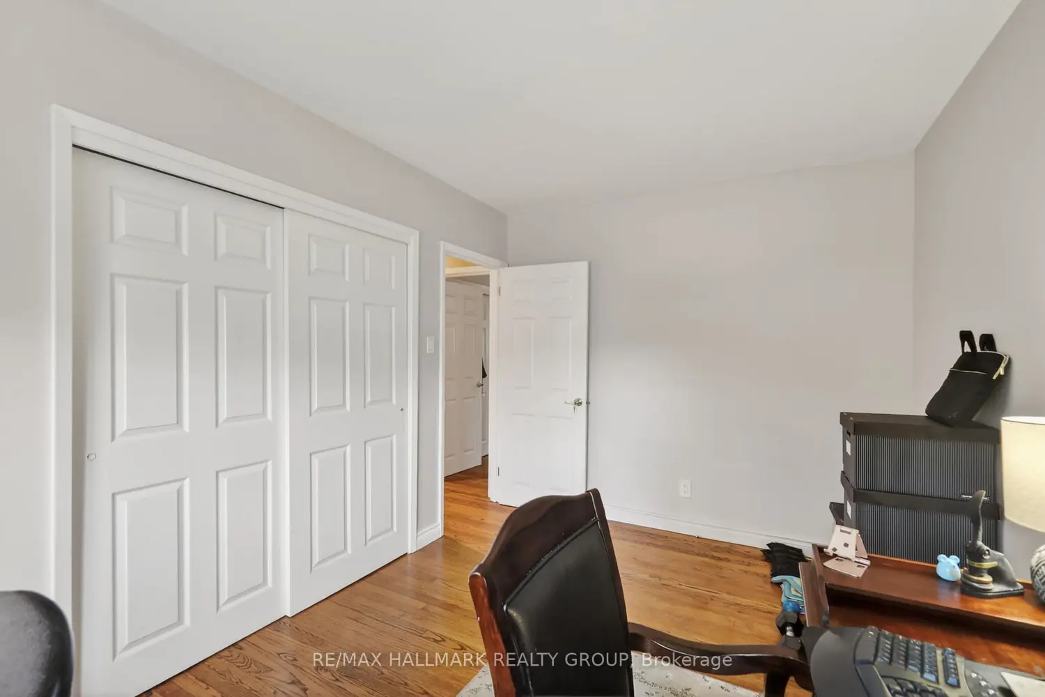 Additional image 10 of 1317 Avenue Q