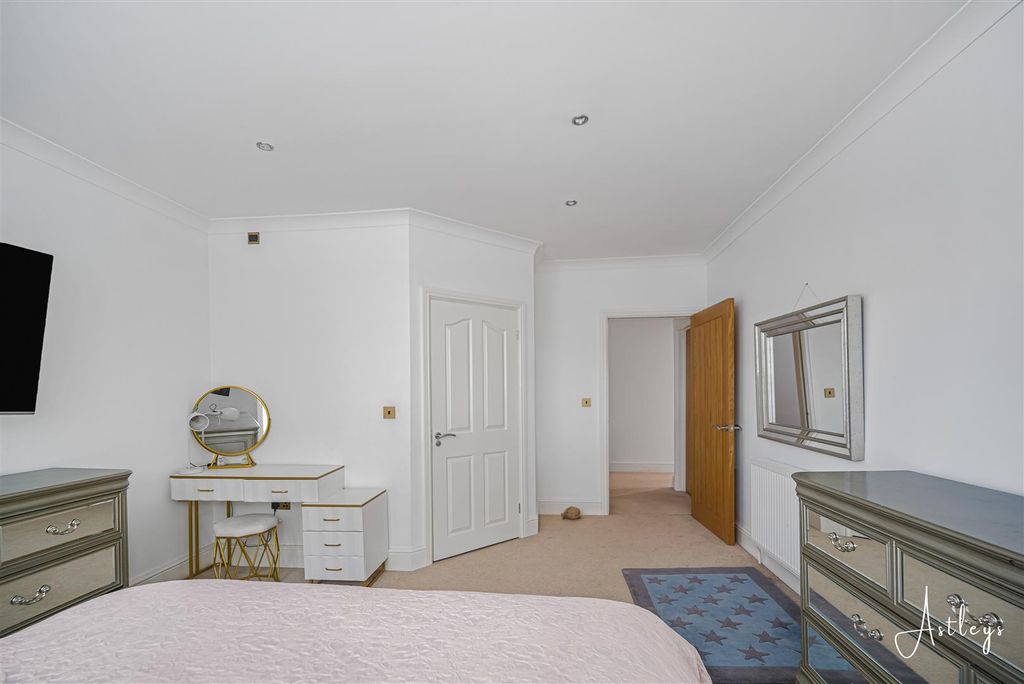 Additional image 32 of 5 bed detached house for saleSouthward Lane, Langland, Swansea SA3