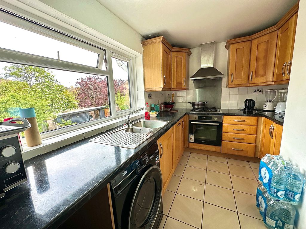Additional image 4 of 2 bed flat for saleSwale Drive, Northampton NN5