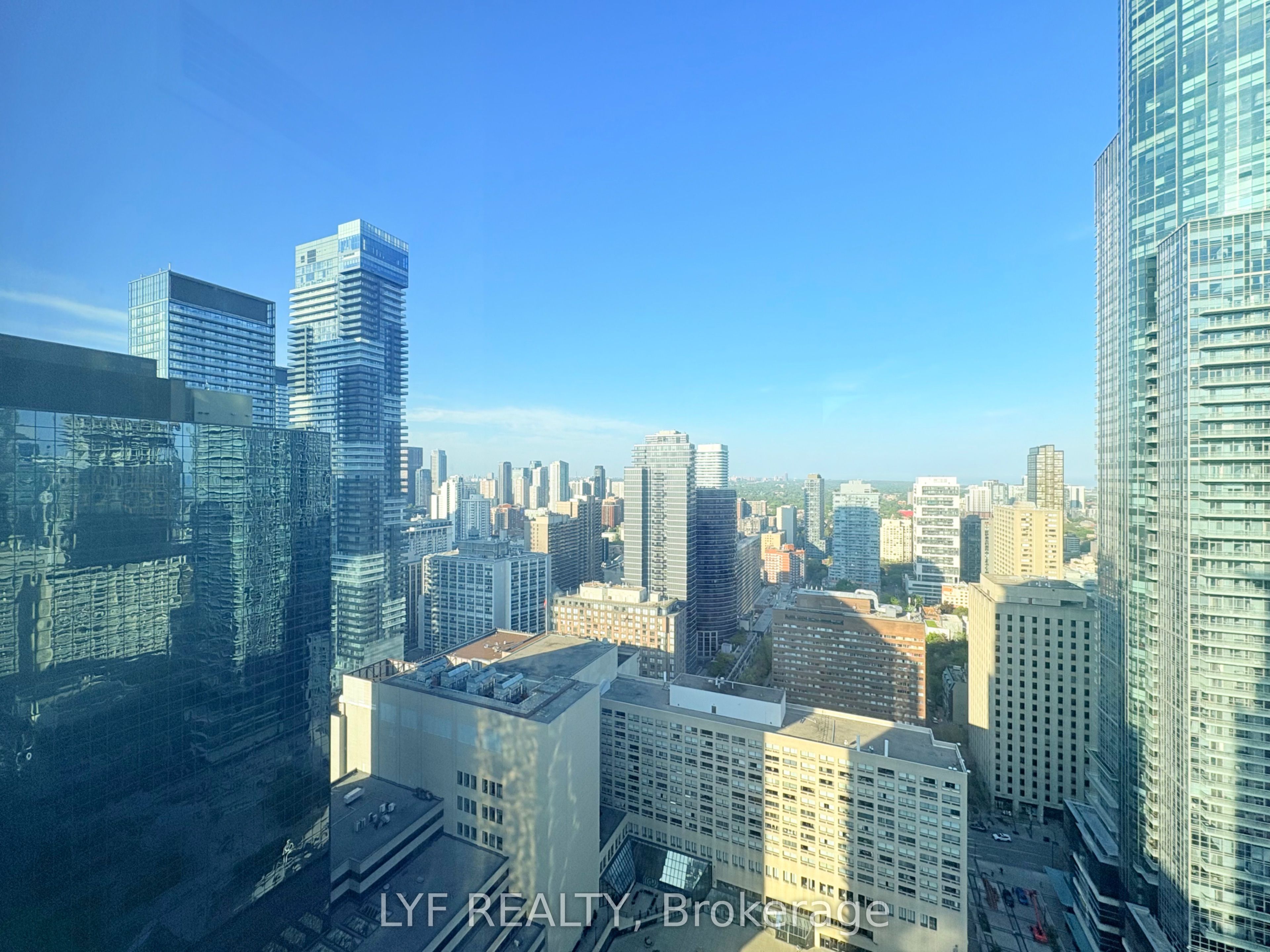 Additional image 3 of 3802-761 Bay Street, Toronto, ON, M5G 2R2