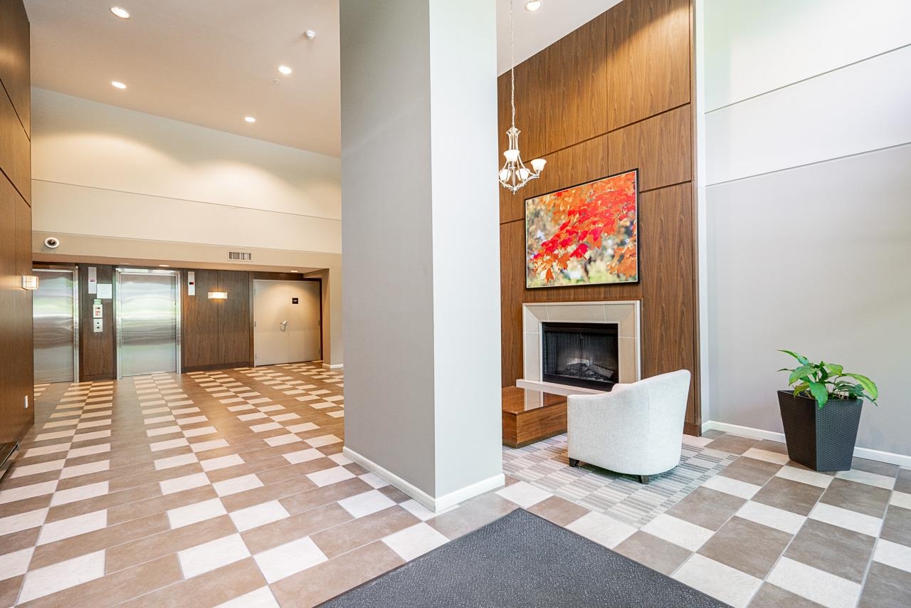 Additional image 4 of 204-9262 University Crescent, Burnaby, BC, V5A 0A4