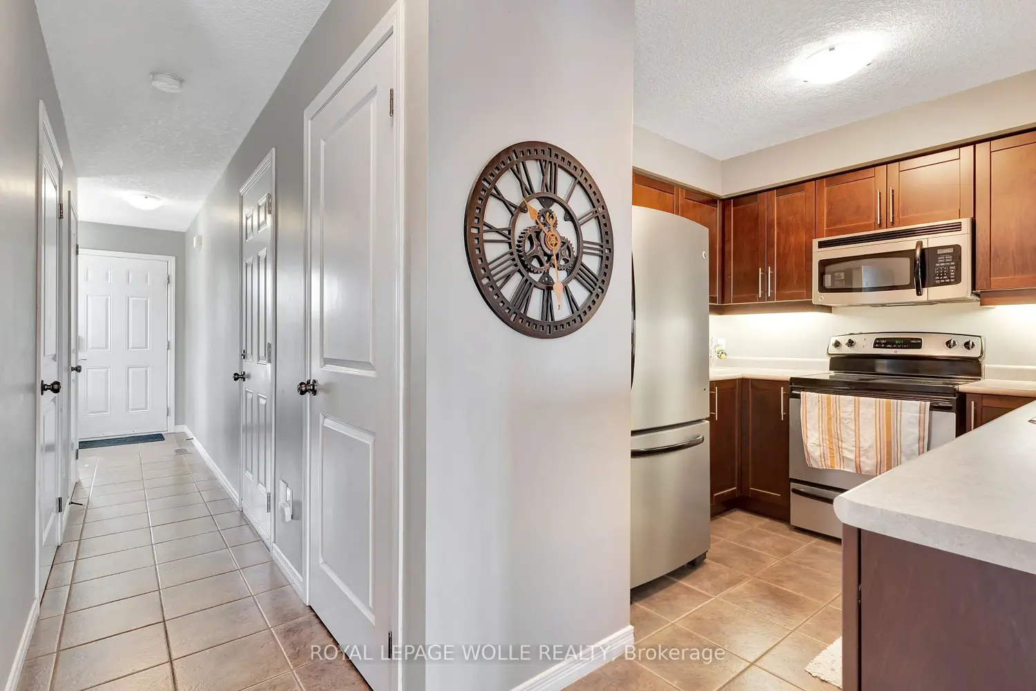 Additional image 3 of 935 Zeller Crescent