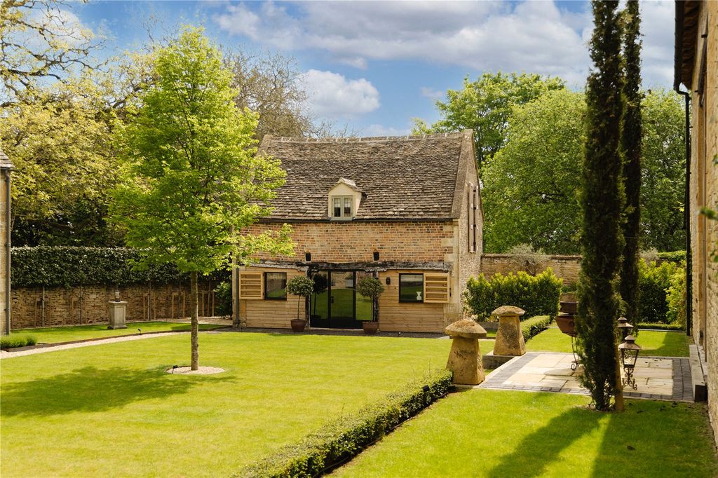 Additional image 24 of 9 bed country house for saleBroadwell, Moreton-In-Marsh, Gloucestershire GL56
