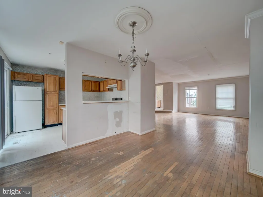 Additional image 20 of 881-A Barnaby Street SE, Washington, DC 20032