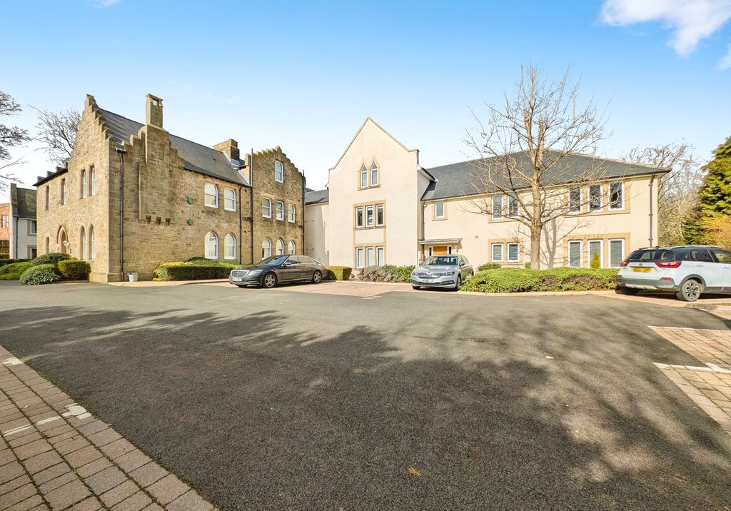 2 bed flat for salePeel House, Ponteland, Newcastle Upon Tyne, Northumberland NE20