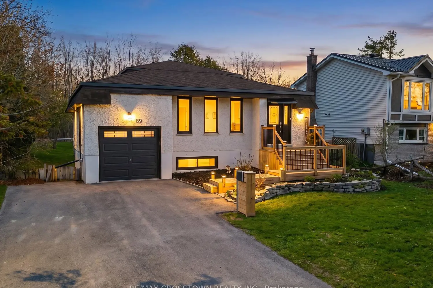 59 Lankin Boulevard