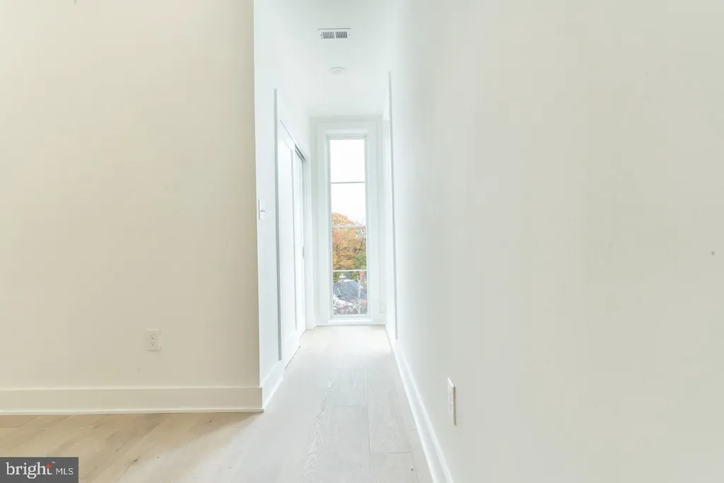 Additional image 6 of 5301 Connecticut Avenue NW Unit 304, Washington, DC 20015