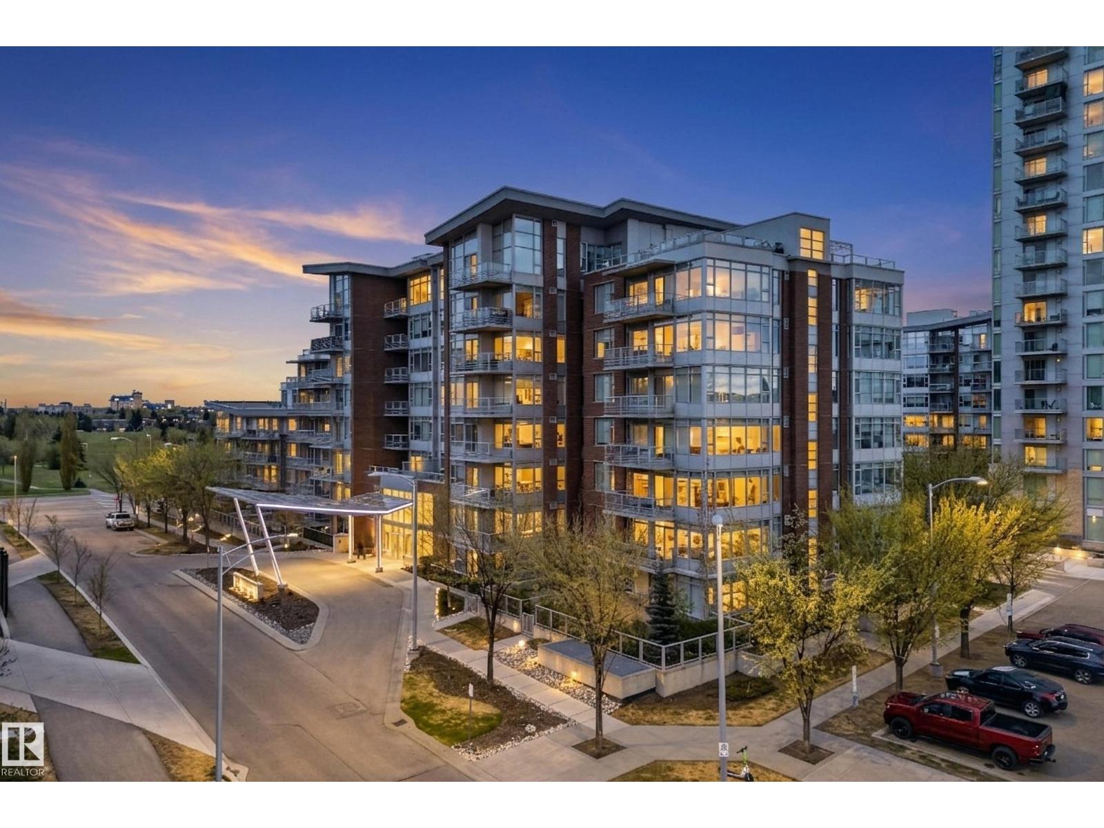 808-2612 109 Street NW, Edmonton, AB, T6J3T1
