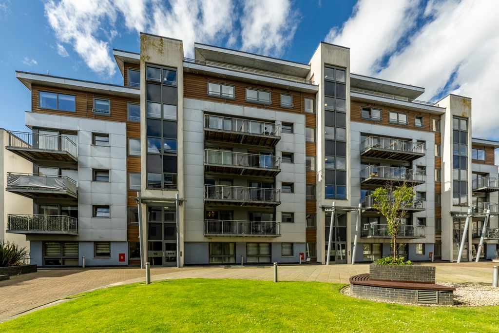 Additional image 17 of 3 bed penthouse for saleCharlotte Street, City Centre, Aberdeen AB25