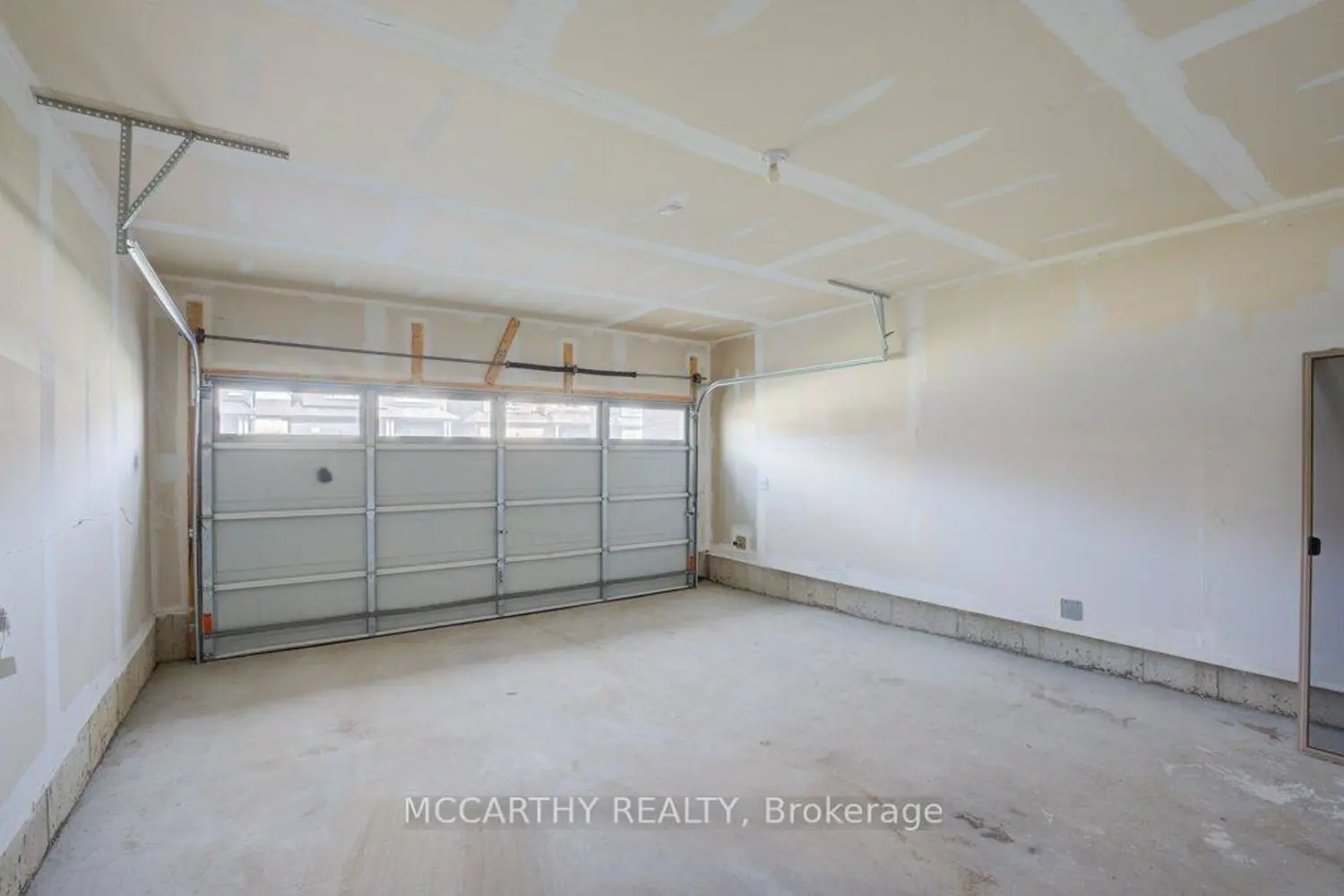 Additional image 11 of 252 Ridley Crescent