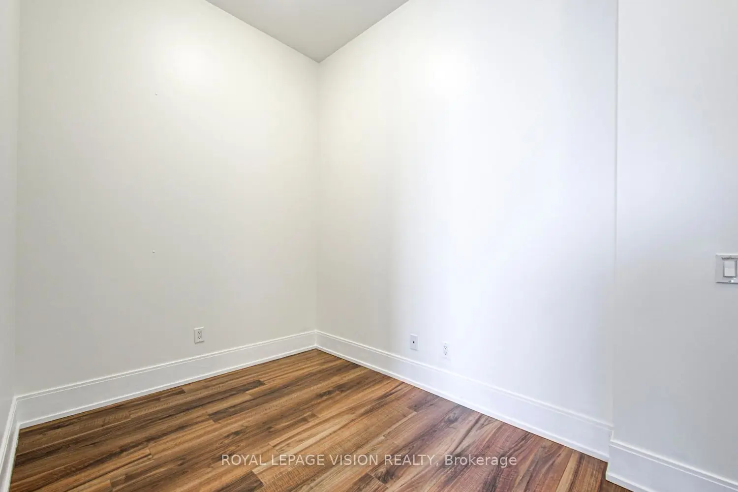 15 Viking Lane Ph5 photo 5