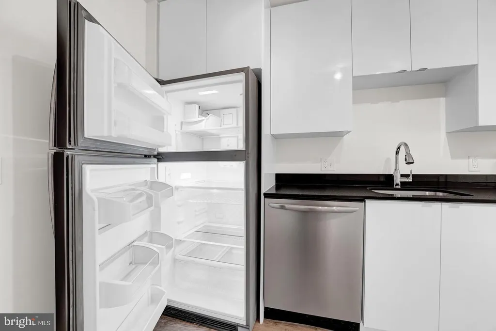 Additional image 7 of 460 New York Ave NW Unit 405, Washington, DC 20001