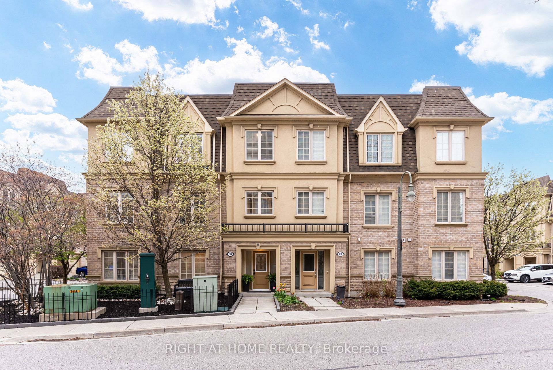 Additional image 2 of 88-1250 St.martins Drive, Pickering, ON, L1W 0A2