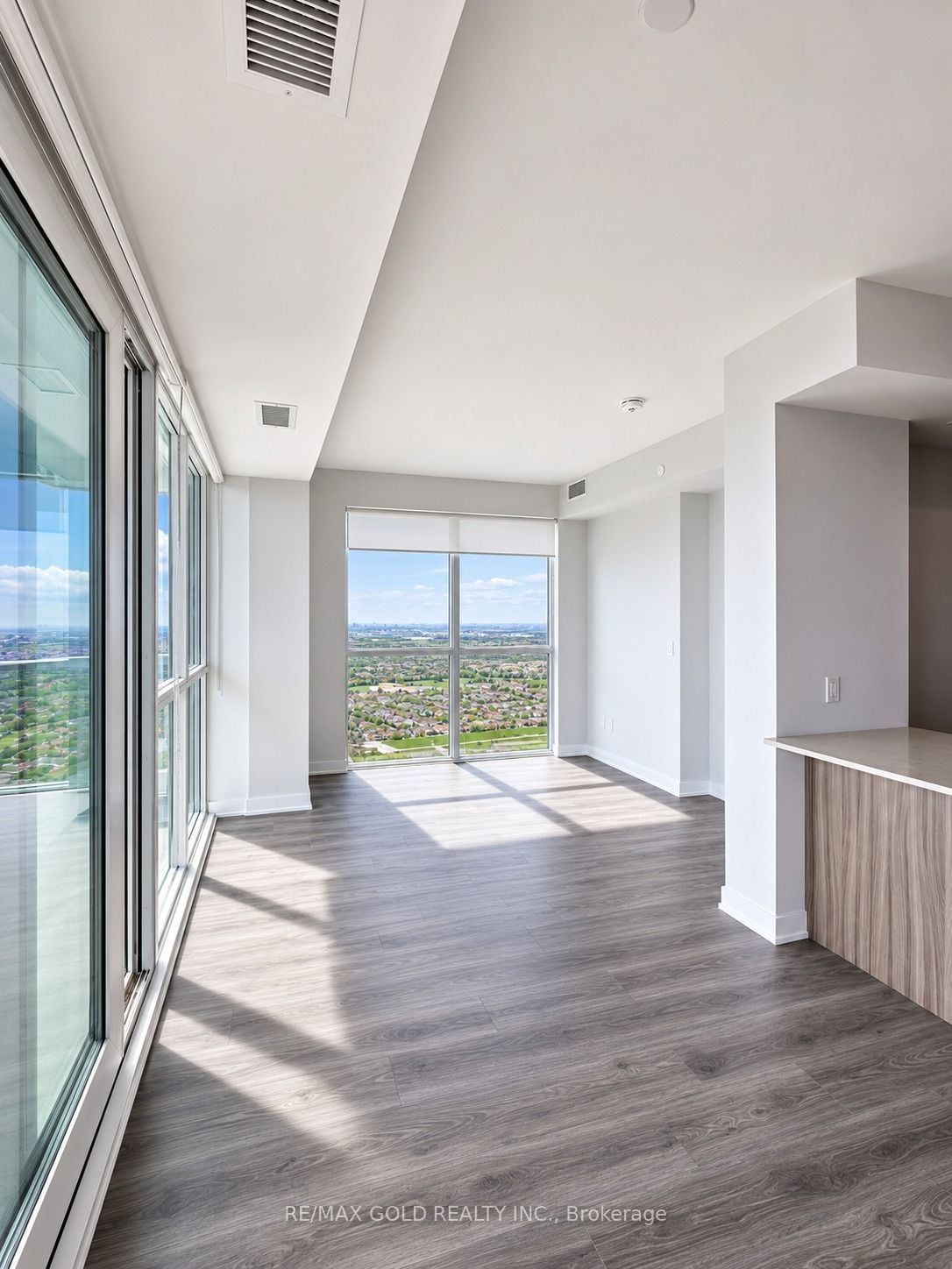 Additional image 5 of 4908-430 Square One Drive, Mississauga, ON, L5B 0L6